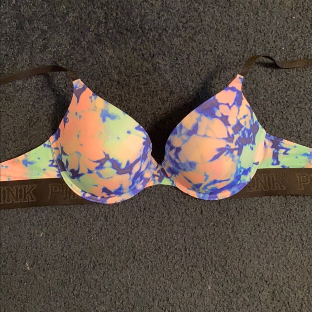 Victoria’s Secret PINK Padded bra